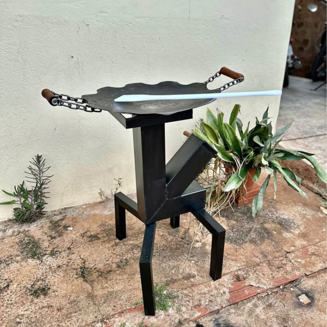 Fogareiro a Lenha com Disco de Grade de Arado de 52cm